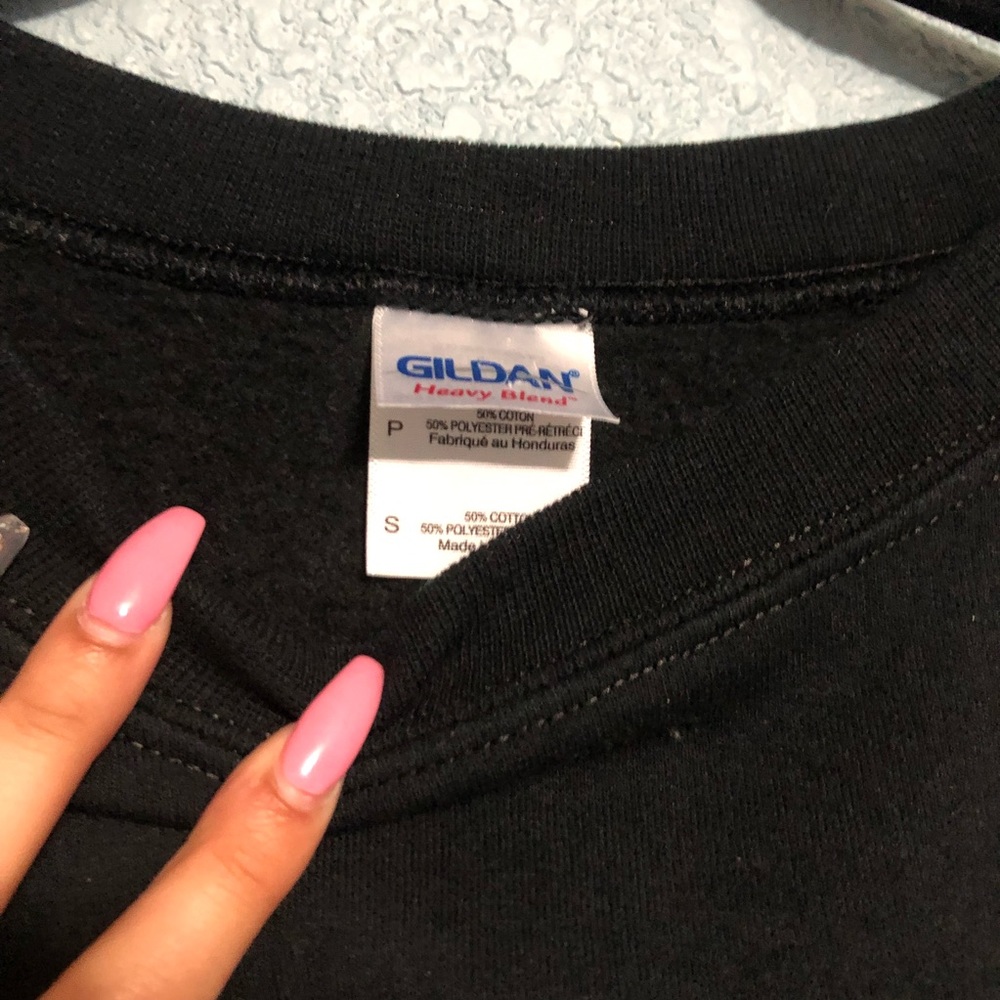5/$25 Custom graphic print cropped black sweater - Picture 2 of 2